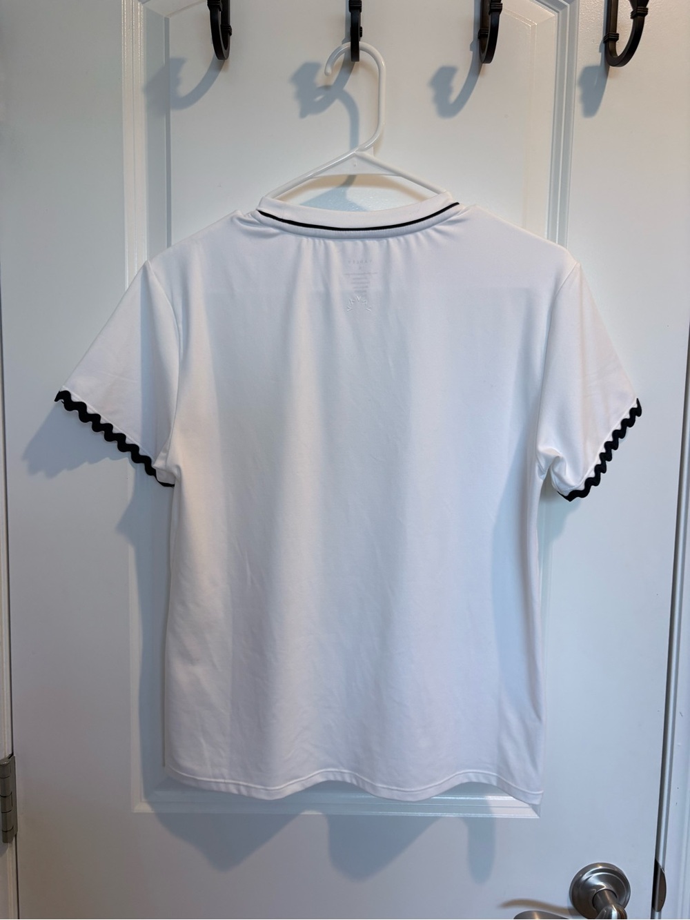 Varley White Short-Sleeve Tee with Black Trim - Picture 2 of 3